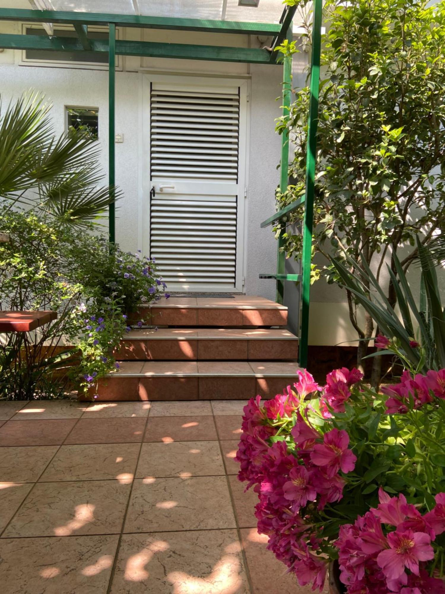 Sunny Garden Lägenhet Opatija Exteriör bild